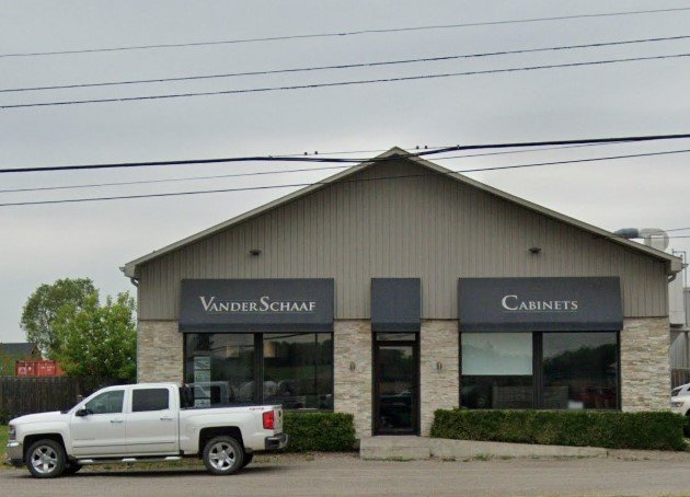 Vanderschaaf Cabinets showroom in Caledonia